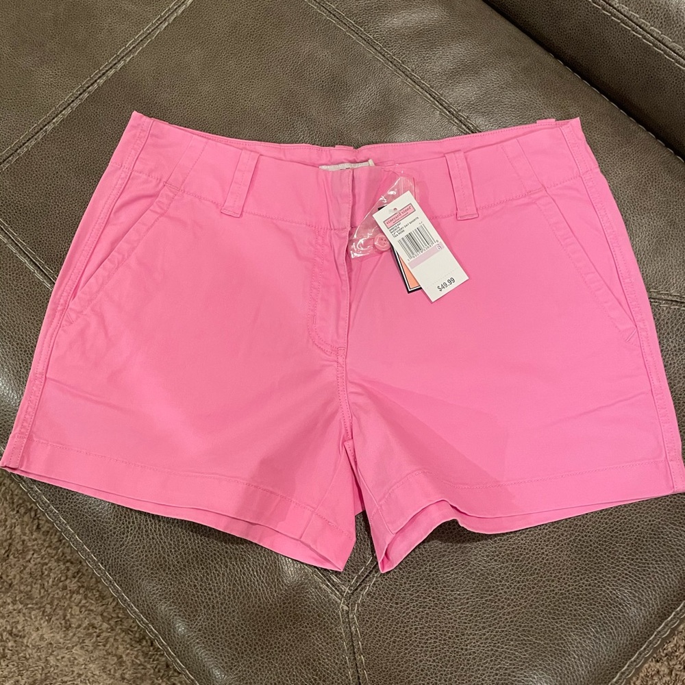 NWT Vineyard Vines 3.5 inch everyday shorts